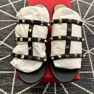 Valentino Rockstud Sandal Black 39